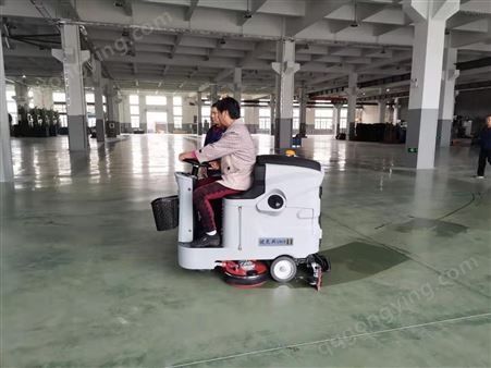 UNIS700江阴工业洗地机工厂车间电动拖地扫地机