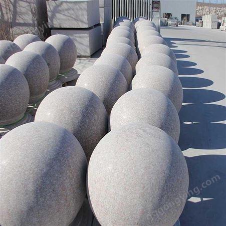 大理石抛光止路石球 做工精致直径30cm浅灰色圆形车挡墩石