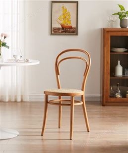 简约美观 悠闲藤编桌椅 优质家具 